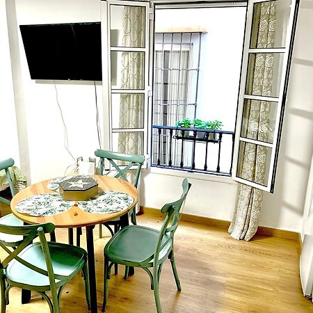 Anas Apartment Centro Historico Малага Экстерьер фото