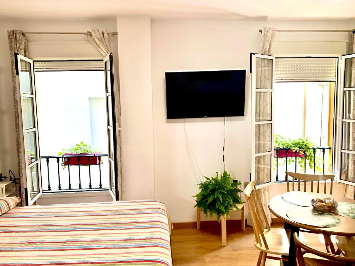 Anas Apartment Centro Historico Малага Экстерьер фото