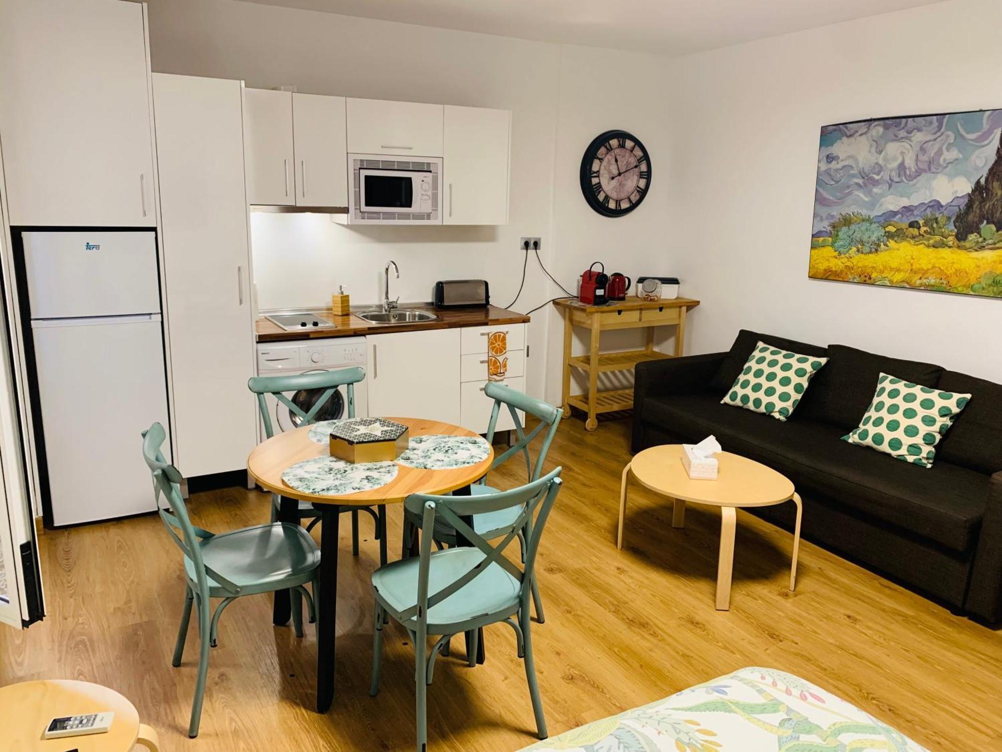 Anas Apartment Centro Historico Малага Экстерьер фото